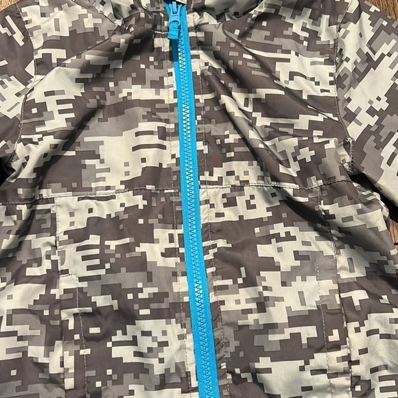 Boys Cherokee Jacket - Picture 2 of 5